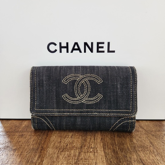 Chanel Denim Flap Wallet - Picture 15 of 15